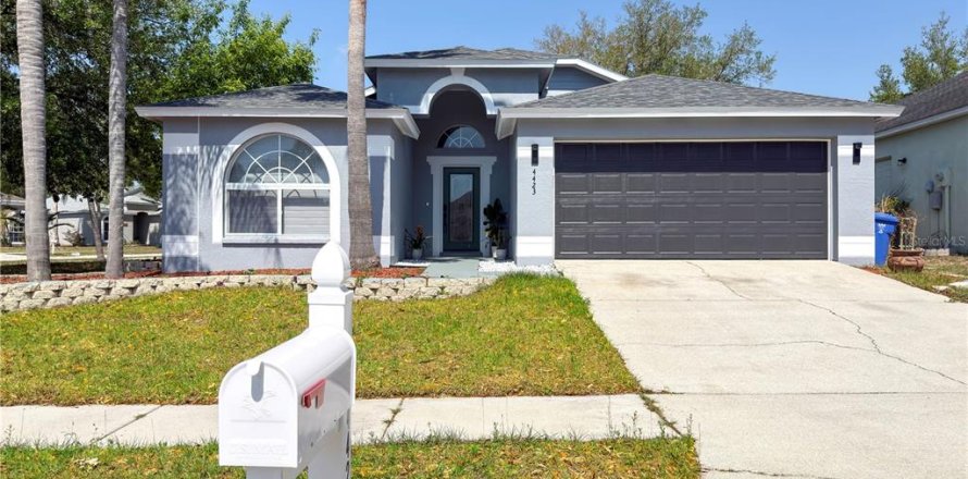 Casa en Valrico, Florida 3 dormitorios, 159.98 m2 № 2093218