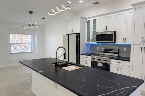 Casa en venta en Valrico, Florida, 3 dormitorios, 159.98 m2 № 2093218 - foto 7