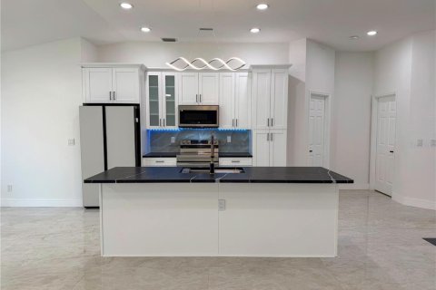 Casa en venta en Valrico, Florida, 3 dormitorios, 159.98 m2 № 2093218 - foto 6