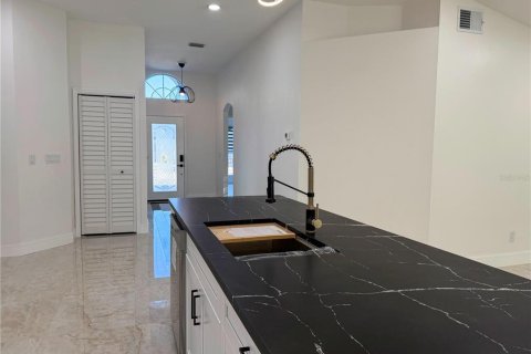 Casa en venta en Valrico, Florida, 3 dormitorios, 159.98 m2 № 2093218 - foto 29