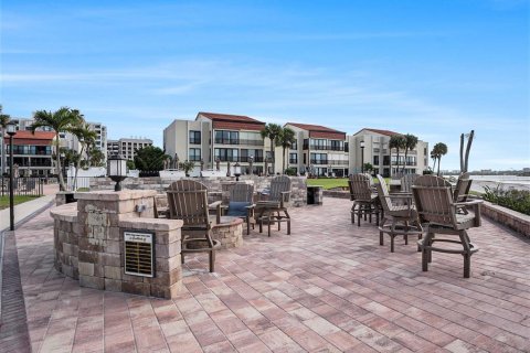 Condominio en venta en Clearwater, Florida, 2 dormitorios, 181.16 m2 № 1681815 - foto 5