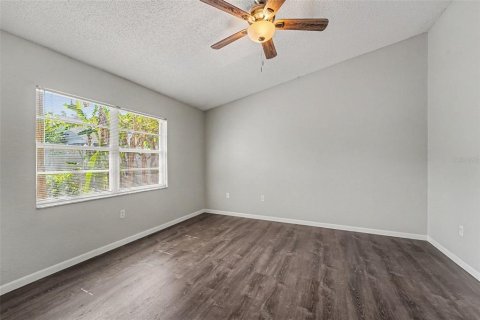 Villa ou maison à vendre à New Port Richey, Floride: 3 chambres, 139.17 m2 № 2126637 - photo 13