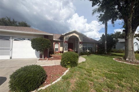 Casa en New Port Richey, Florida 3 dormitorios, 139.17 m2 № 2126637
