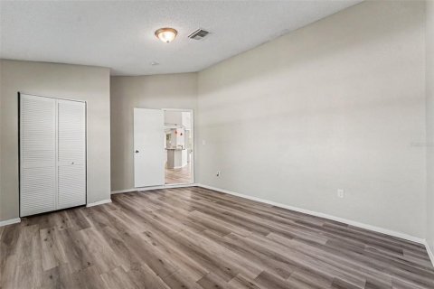 Villa ou maison à vendre à New Port Richey, Floride: 3 chambres, 139.17 m2 № 2126637 - photo 15