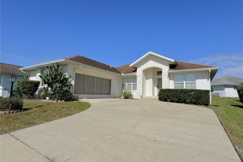 House in Beverly Hills, Florida 3 bedrooms, 140.84 sq.m. № 2393623 - photo 2