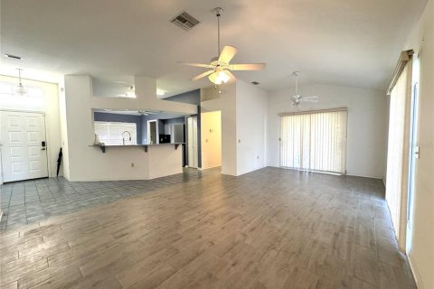 House in Beverly Hills, Florida 3 bedrooms, 140.84 sq.m. № 2393623 - photo 9