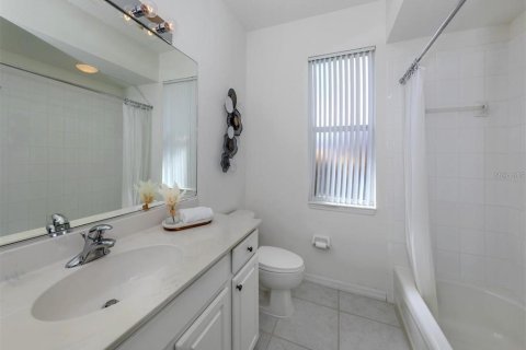 Villa ou maison à louer à Englewood, Floride: 3 chambres, 182.18 m2 № 1769856 - photo 7