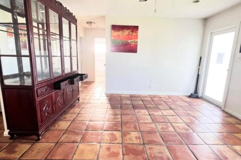 Villa ou maison à vendre à Tamarac, Floride: 2 chambres, 80.27 m2 № 2311007 - photo 10