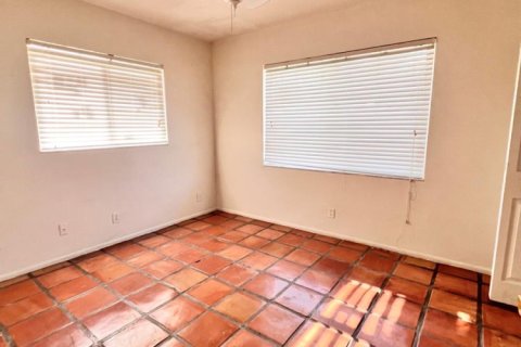 Villa ou maison à vendre à Tamarac, Floride: 2 chambres, 80.27 m2 № 2311007 - photo 9