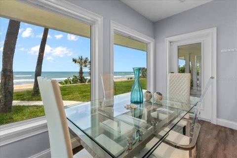 House in Ormond Beach, Florida 5 bedrooms, 465.72 sq.m. № 1243338 - photo 24