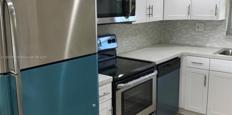 Квартира в Майами, Флорида 1 спальня, 104.52м2 № 1947712