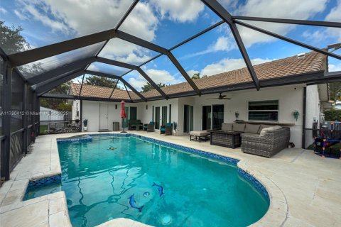 House in Coral Springs, Florida 4 bedrooms, 177.35 sq.m. № 1861444 - photo 22