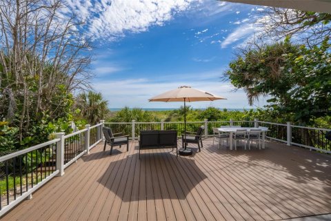 House in Cape Canaveral, Florida 3 bedrooms, 243.31 sq.m. № 2396336 - photo 18
