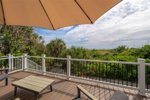 House in Cape Canaveral, Florida 3 bedrooms, 243.31 sq.m. № 2396336 - photo 17