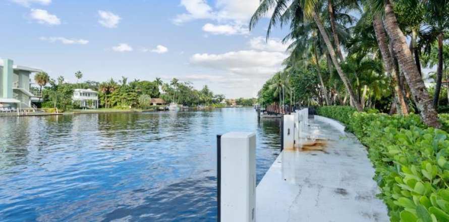 Villa ou maison à Fort Lauderdale, Floride 4 chambres, 352.38 m2 № 726614