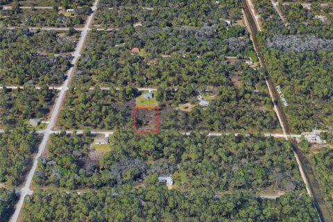 Land in Lehigh Acres, Florida № 2163426 - photo 2