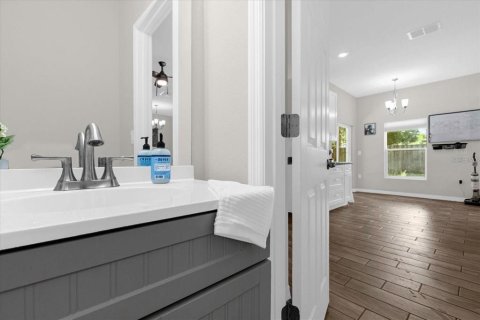 Casa en venta en Eustis, Florida, 4 dormitorios, 177.07 m2 № 1822383 - foto 16
