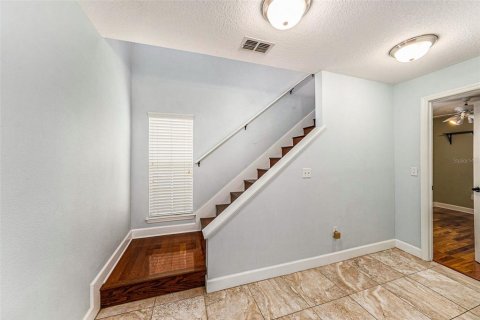 Adosado en venta en Tampa, Florida, 4 dormitorios, 192.12 m2 № 1898886 - foto 8