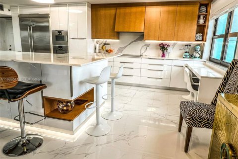 Copropriété à vendre à Hollywood, Floride: 3 chambres, 184.88 m2 № 1997581 - photo 5