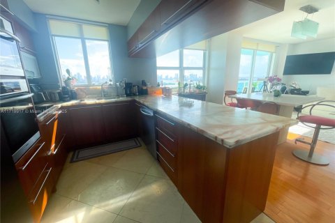 Купить кондоминиум в Майами-Бич, Флорида 2 спальни, 106.56м2, № 1984946 - фото 14