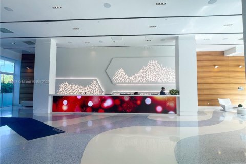 Купить кондоминиум в Майами-Бич, Флорида 2 спальни, 106.56м2, № 1984946 - фото 9