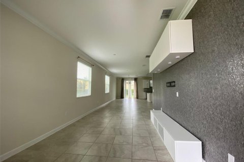 Townhouse in Kissimmee, Florida 3 bedrooms, 171.68 sq.m. № 1550392 - photo 5