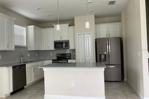 Townhouse in Kissimmee, Florida 3 bedrooms, 171.68 sq.m. № 1550392 - photo 8