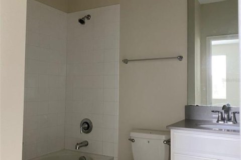 Townhouse in Kissimmee, Florida 3 bedrooms, 171.68 sq.m. № 1550392 - photo 24