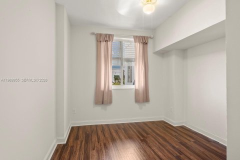 Condominio en alquiler en Plantation, Florida, 2 dormitorios, 105.72 m2 № 2030753 - foto 8