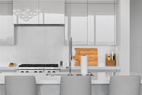 Condo in Longboat Key, Florida, 1 bedroom  № 1914370 - photo 6