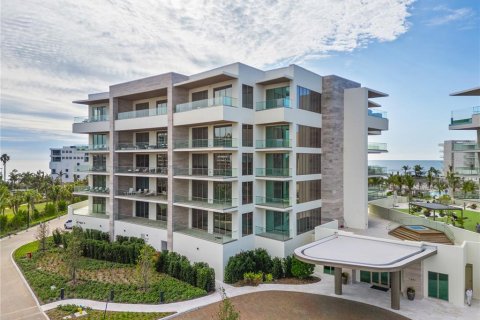 Condo in Longboat Key, Florida, 1 bedroom  № 1914370 - photo 1