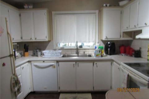 Apartamento en alquiler en Edgewater, Florida, 2 dormitorios, 110.46 m2 № 1847592 - foto 4