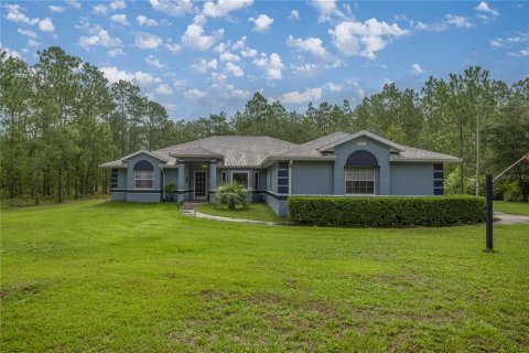 House in Dunnellon, Florida 4 bedrooms, 237.55 sq.m. № 1815797 - photo 2