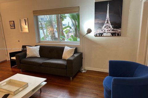 Condo in Miami Beach, Florida, 1 bedroom  № 2084453 - photo 6