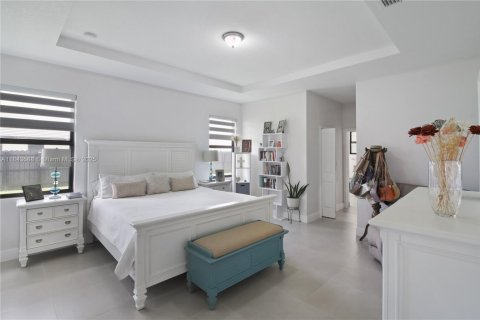 House in Homestead, Florida 4 bedrooms, 249.81 sq.m. № 1858889 - photo 25