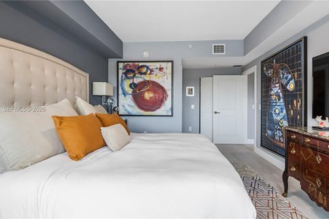 Condominio en alquiler en Miami, Florida, 2 dormitorios, 102.1 m2 № 2005846 - foto 23