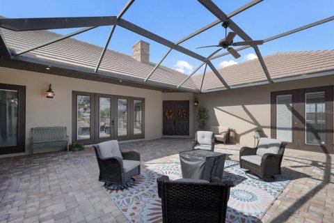 House in Palmetto, Florida 3 bedrooms, 332.22 sq.m. № 1635939 - photo 11