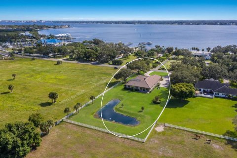 House in Palmetto, Florida 3 bedrooms, 332.22 sq.m. № 1635939 - photo 5