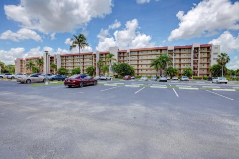 Copropriété à vendre à Lake Worth, Floride: 2 chambres, 103.49 m2 № 2089630 - photo 23