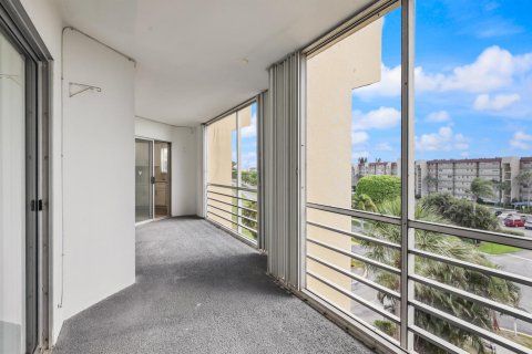 Copropriété à vendre à Lake Worth, Floride: 2 chambres, 103.49 m2 № 2089630 - photo 22