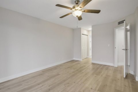 Copropriété à vendre à Lake Worth, Floride: 2 chambres, 103.49 m2 № 2089630 - photo 14