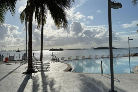 Купить кондоминиум в Майами, Флорида 1 спальня, 72м2, № 1957854 - фото 7