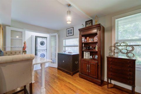 House in Fort Lauderdale, Florida 3 bedrooms, 162.67 sq.m. № 1994673 - photo 17