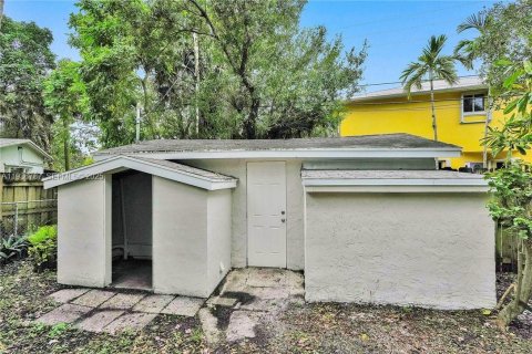 House in Fort Lauderdale, Florida 3 bedrooms, 162.67 sq.m. № 1994673 - photo 3