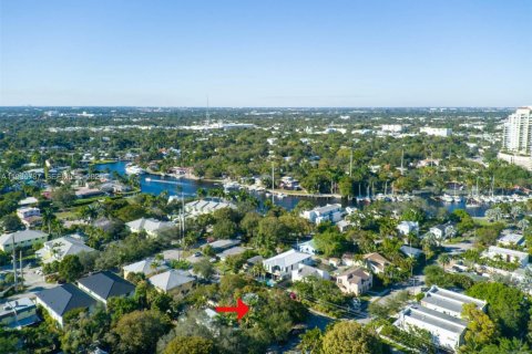 House in Fort Lauderdale, Florida 3 bedrooms, 162.67 sq.m. № 1994673 - photo 6