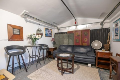 House in Fort Lauderdale, Florida 3 bedrooms, 162.67 sq.m. № 1994673 - photo 28