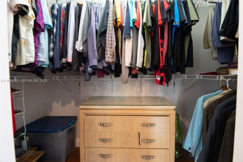 House in Fort Lauderdale, Florida 3 bedrooms, 162.67 sq.m. № 1994673 - photo 23