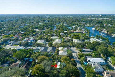 House in Fort Lauderdale, Florida 3 bedrooms, 162.67 sq.m. № 1994673 - photo 5