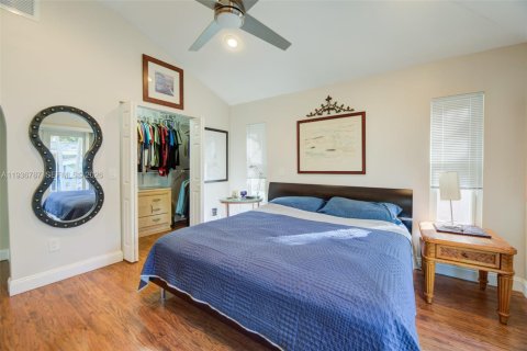 House in Fort Lauderdale, Florida 3 bedrooms, 162.67 sq.m. № 1994673 - photo 20