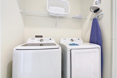 Купить виллу или дом в Киссимми, Флорида 3 комнаты, 130.99м2, № 2231691 - фото 19